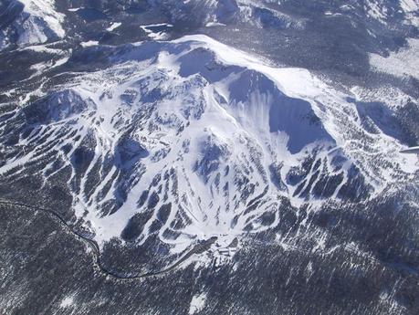 MOVIMENTI SISMICI E DEFORMAZIONE ALLE MAMMOTH MOUNTAIN, IN CALIFORNIA