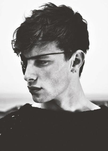 MODEL MATTEW BARNETT INDEPENDENT MEN MILANO PER CARBON COPY PHOTO BY IAN COLE