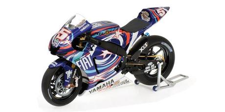 Yamaha YZR-M1 C.Edwards Laguna Seca 2007 - Exclusive Danhausen L.E. 550 pcs. by Minichamps