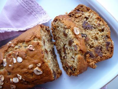 PLUMCAKE di NOCCIOLE e FICHI SECCHI