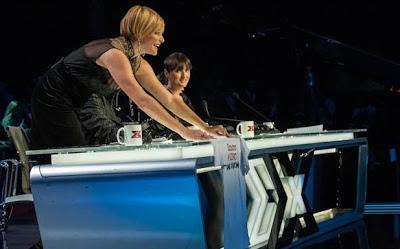 X Factor: One Direction fanno impazzire la sciura Ventura