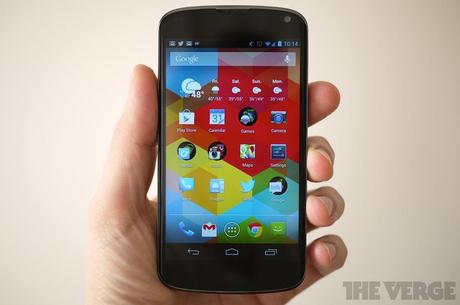 LG Nexus 4:ecco la video recensione del nuovo Nexus Phone di Google