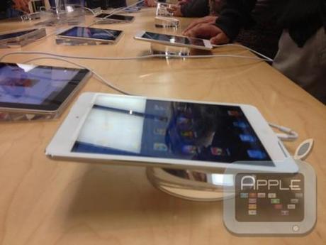 Presentazione dell’iPad mini all’Apple Store di Porta di Roma [video e foto]