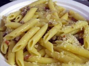 Penne alla cipolla