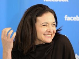 % name Se anche Sheryl Sandberg comincia a vendere le sue azioni Facebook