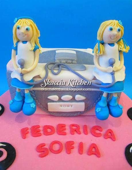 Baby Music Cake