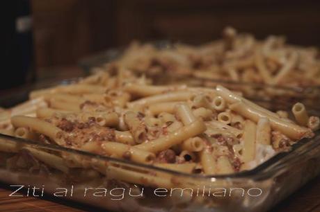 Pasta pasticciata…ovvero ziti al ragù alla emiliana