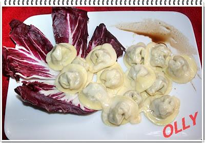 Tortelloni al radicchio con formaggio di fossa