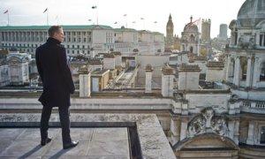 Skyfall, uno stravolto James Bond sconfigge i fantasmi di George W. Bush