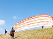 Spettacolo parapendio deltaplani Rignano Garganico (Foggia).