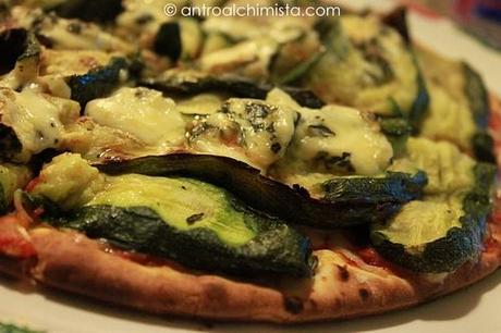 Pizza con Zucchine Grigliate e Lou Blau