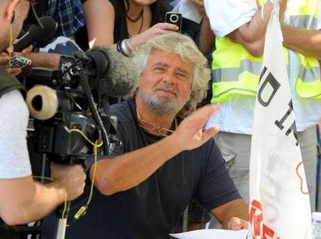 Grillo dice no ai talk (e a Di Pietro)