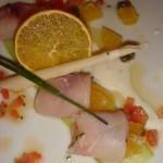 Pesce spada affumicato con capperi di Pantelleria di Gabrio Bini e arance Pesce spada affumicato con capperi di Pantelleria di Gabrio Bini e arance