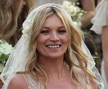 acconciatura sposa kate moss