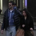 Andrea Stramaccioni, shopping a Milano con la moglie Delia: le foto