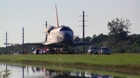 Qualche immagine dal rollover dello Shuttle Atlantis