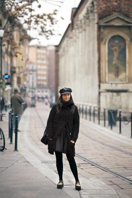 Smilingischic, outfit, streestyle, Milano, military trend, total black Military Trend: total black!