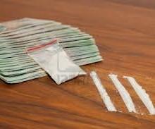 423 dosi di cocaina sul tavolo della cucina Arrestata in via San Biagio Platani
