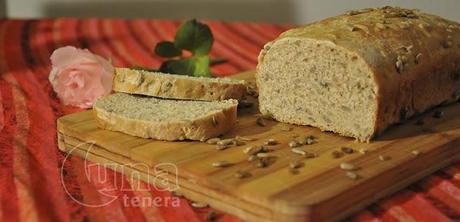 Pane soffice con semi di girasole