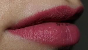 Essence lip