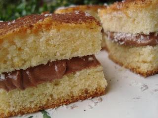 TORTA MARGHERITA RIPIENA DI PANNA E NUTELLA