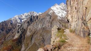 Rifugio Curò e lago naturale del Barbellino