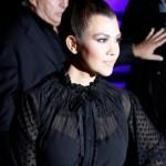 Kim e Kourtney Kardashian presentano la loro linea di moda a Londra07
