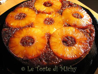 Torta rovesciata con ananas caramellate