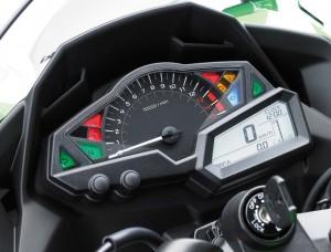 La nuovissima Ninja 300, una potenza tale da eclissare tutti gli altri propulsori della categoria