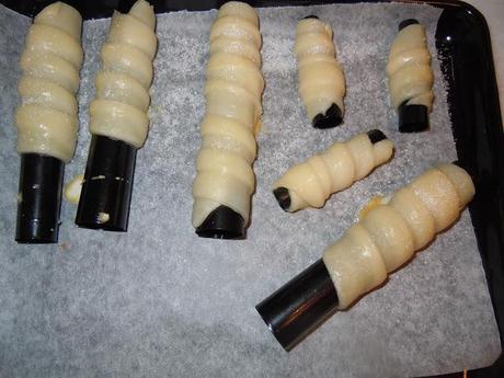 CANNONCINI (PASTRY HORNS)