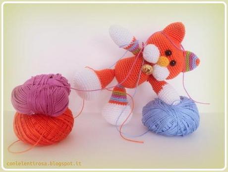 Il gattino pasticcione... amigurumi!