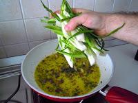 Tortiglioni con puntarelle e burrata