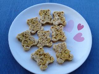 Un hamburger vegetariano con i fiocchi... (borlotti, cous cous e fiocchi di cereali)!!