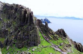 LUOGHI DA NON PERDERE ... SKELLIGS ISLANDS ...