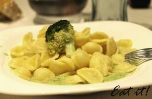 Orecchiette con crema di broccoli