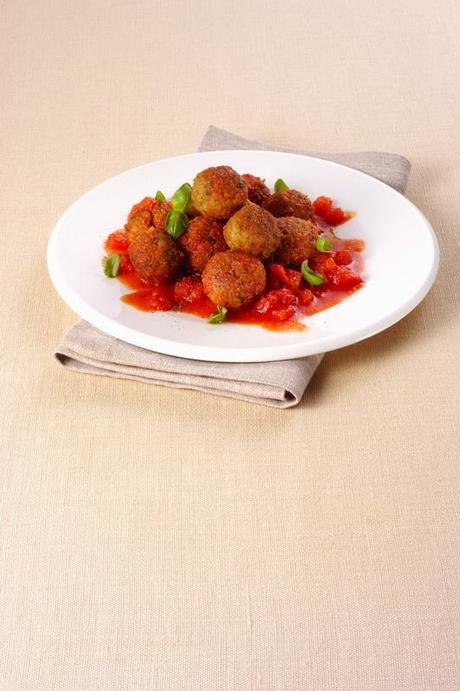 http://ricette.donnamoderna.com/var/ezflow_site/storage/images/media/images/ricette-importate/secondo/carne/palline-di-vitello-al-pesto/piatto-pronto-polpette-tovagliolo/34543621-1-ita-IT/piatto-pronto-polpette-tovagliolo.jpg