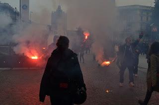 STUDENTI IN PIAZZA A MILANO