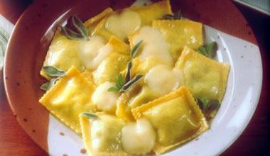 http://arnoldivaltaleggio.it/immagini/ricette/tortelloni-taleggio-maggiorana.jpg