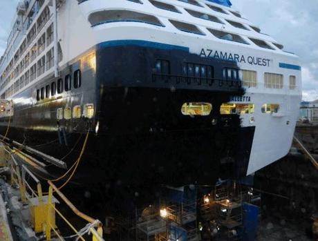 AZAMARA: NUOVA VESTE PER LO SCAFO