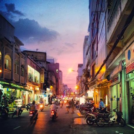 Ho Chi Minh city: good morning, Vietnam!