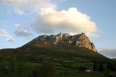 La Francia protegge il Monte Bugarach dall'apocalisse Maya del 21 dicembre 