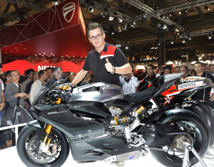 Dovizioso, Badovini e Fogarty allo stand Ducati di EICMA