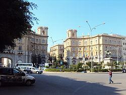 Palermo piazza giulio cesare