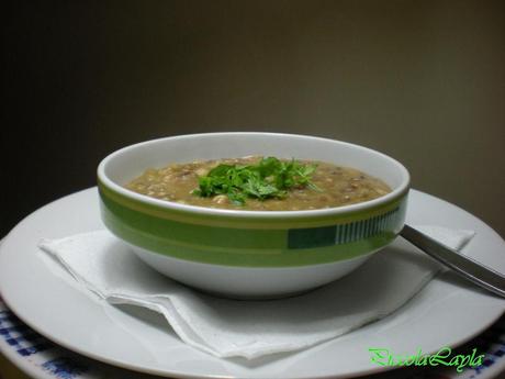 Zuppa di Orzo e Legumi ai Porcini