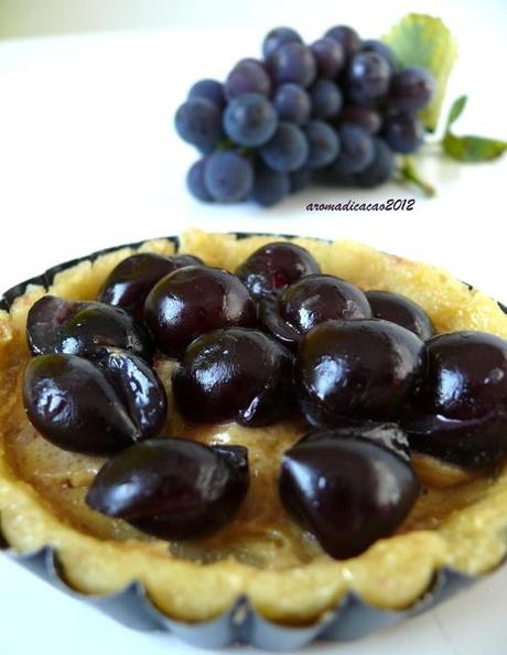 Crostatine all'uva (fragola) e/o marmellata  di Prugne con Frolla all'olio e allo Zenzero