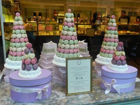 Fashion tea at 5 @ Guest at  Ladurée for a sweet  Afternoon