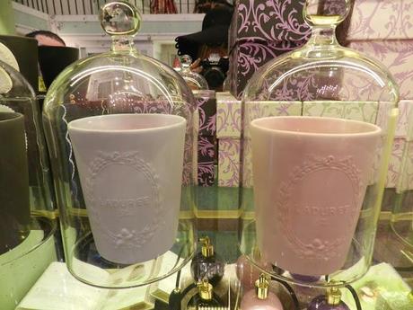 Fashion tea at 5 @ Guest at  Ladurée for a sweet  Afternoon