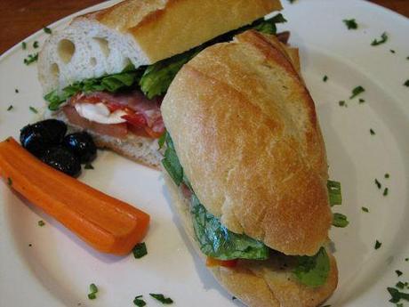 Gabriele D’Annunzio e i Sandwich!