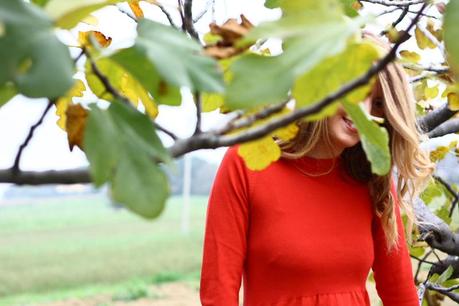 Red dress in a grey day