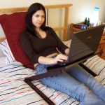 Smartphone, tablet e wi-fi: il lavoro si porta a letto